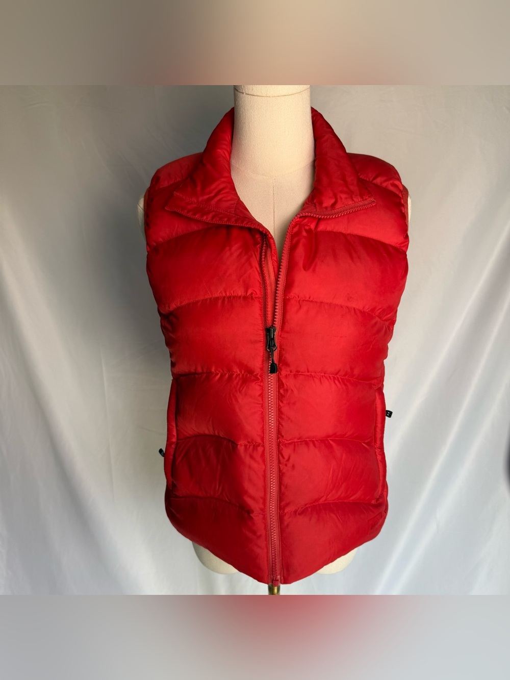 Vintage REI Goose Down Puffer Vest Size XS Red/orange Gorpcore Camping